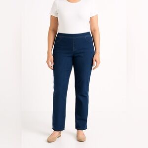 Chico’s Platinum Blue Jeans Size 1.5 ( size 10 )Mid-Rise Straight Leg Denim